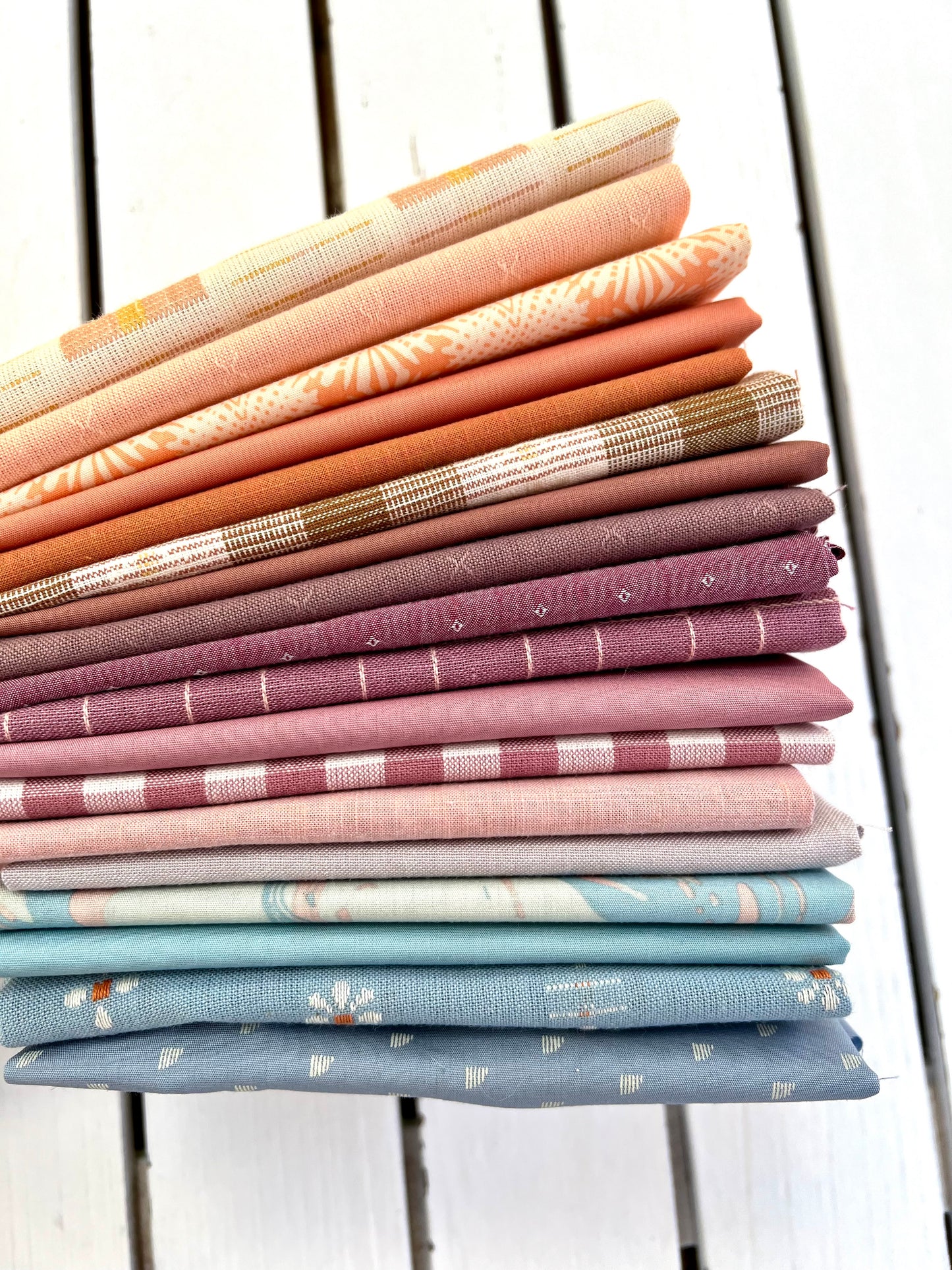 Dainty Tea Cups | BHQ Fabric Bundle