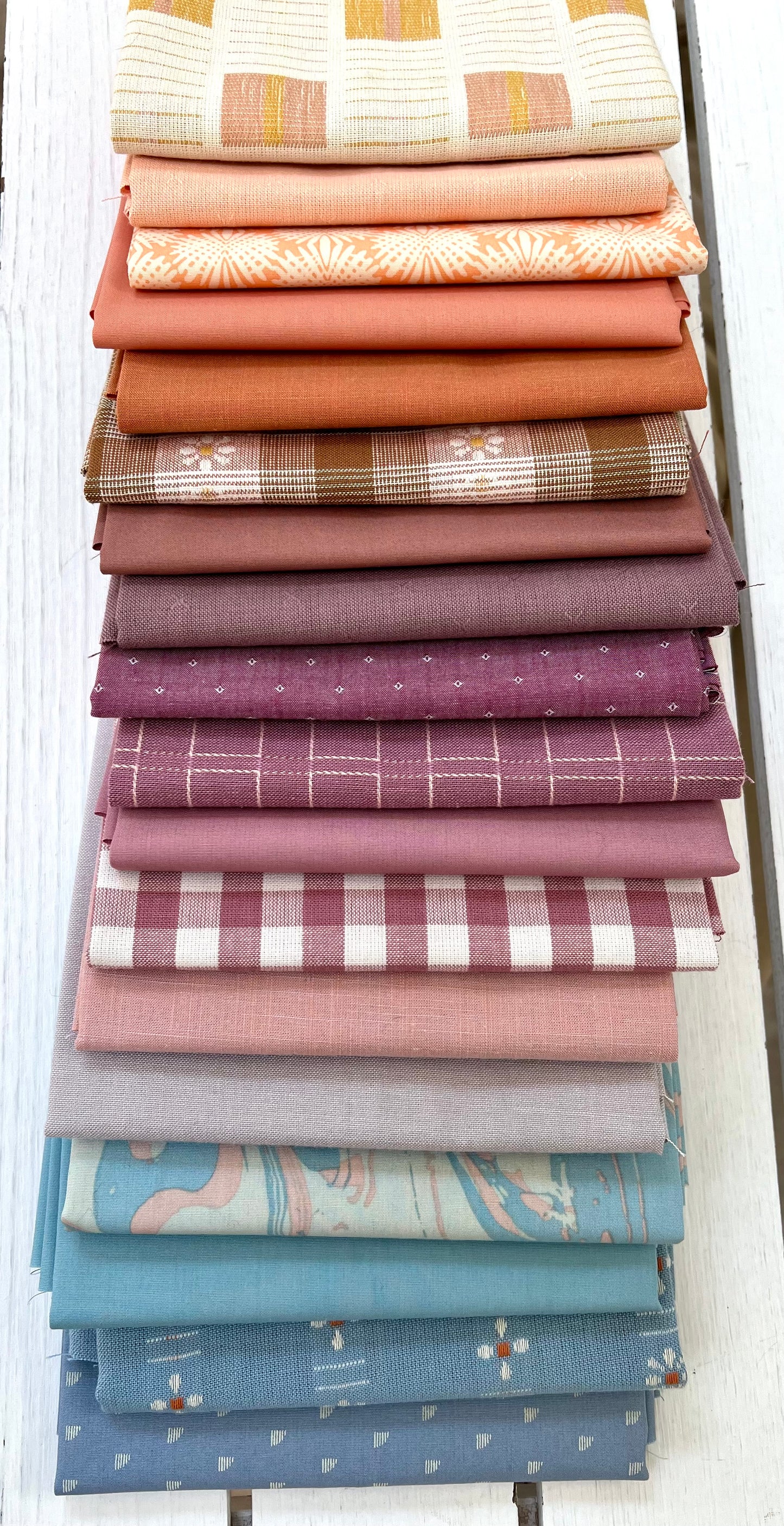 Dainty Tea Cups | BHQ Fabric Bundle