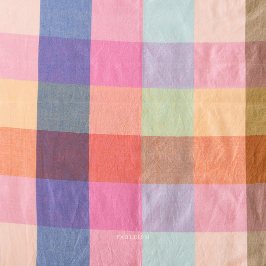 Plaid in MIDSOMMAR - Swedish Holiday | Fableism