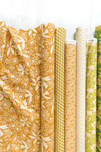 Evolve Queen Bee FLANNEL - Evolve by Suzy Quilts | AGF