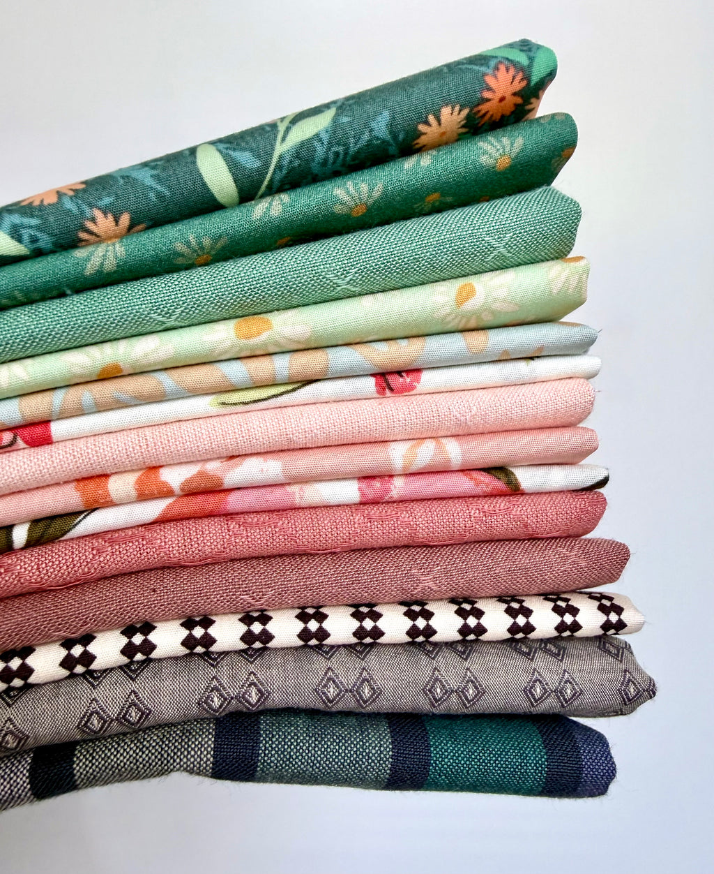 Willow & Rose | BHQ Curated Fabric Bundle