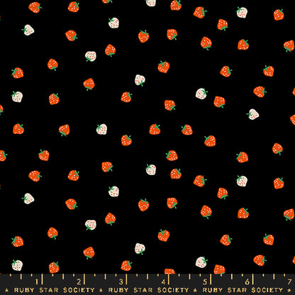 BLACK - Strawberry | RSS