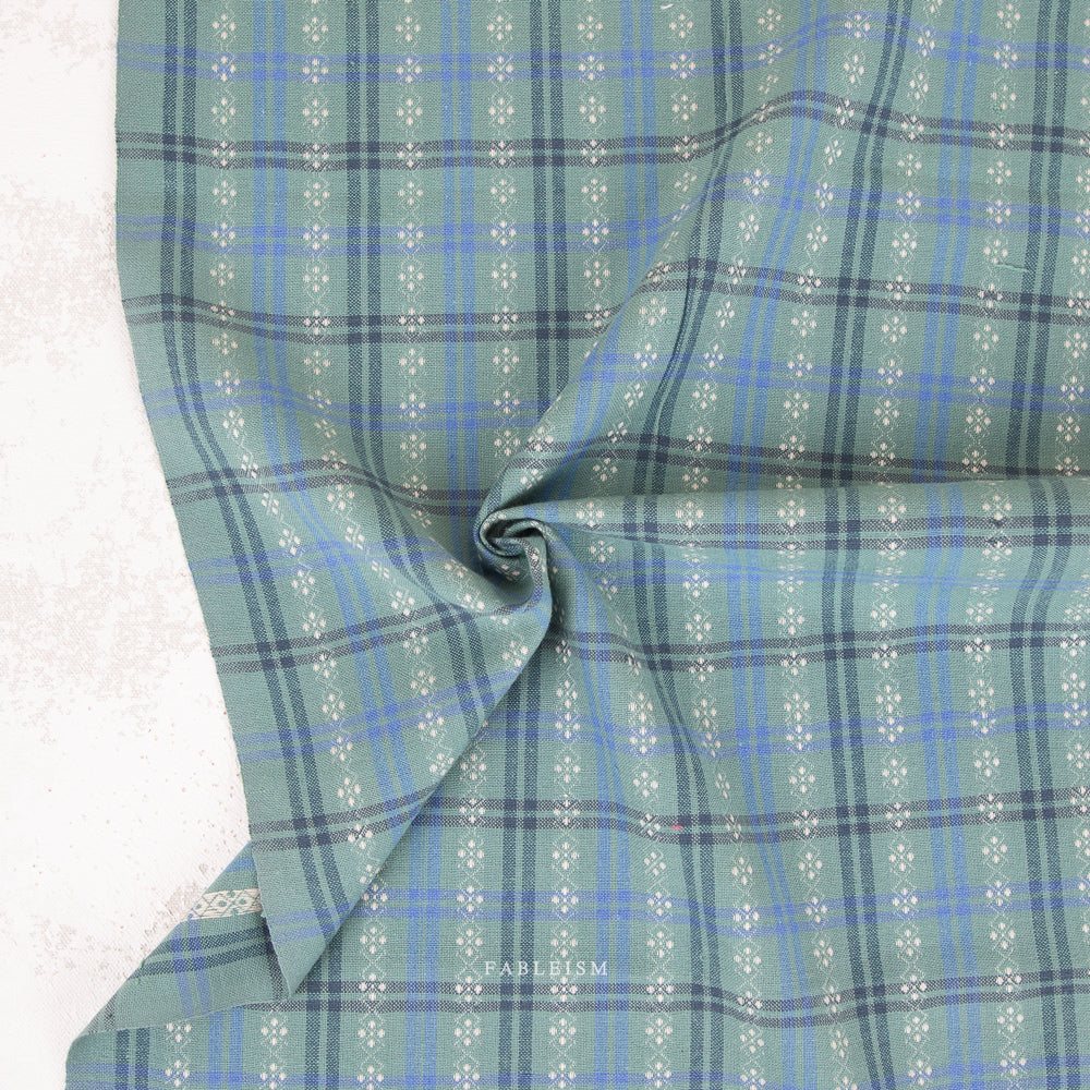 ** PREORDER **  Quatraplaid in Seaside - Shadow Hill | Fableism