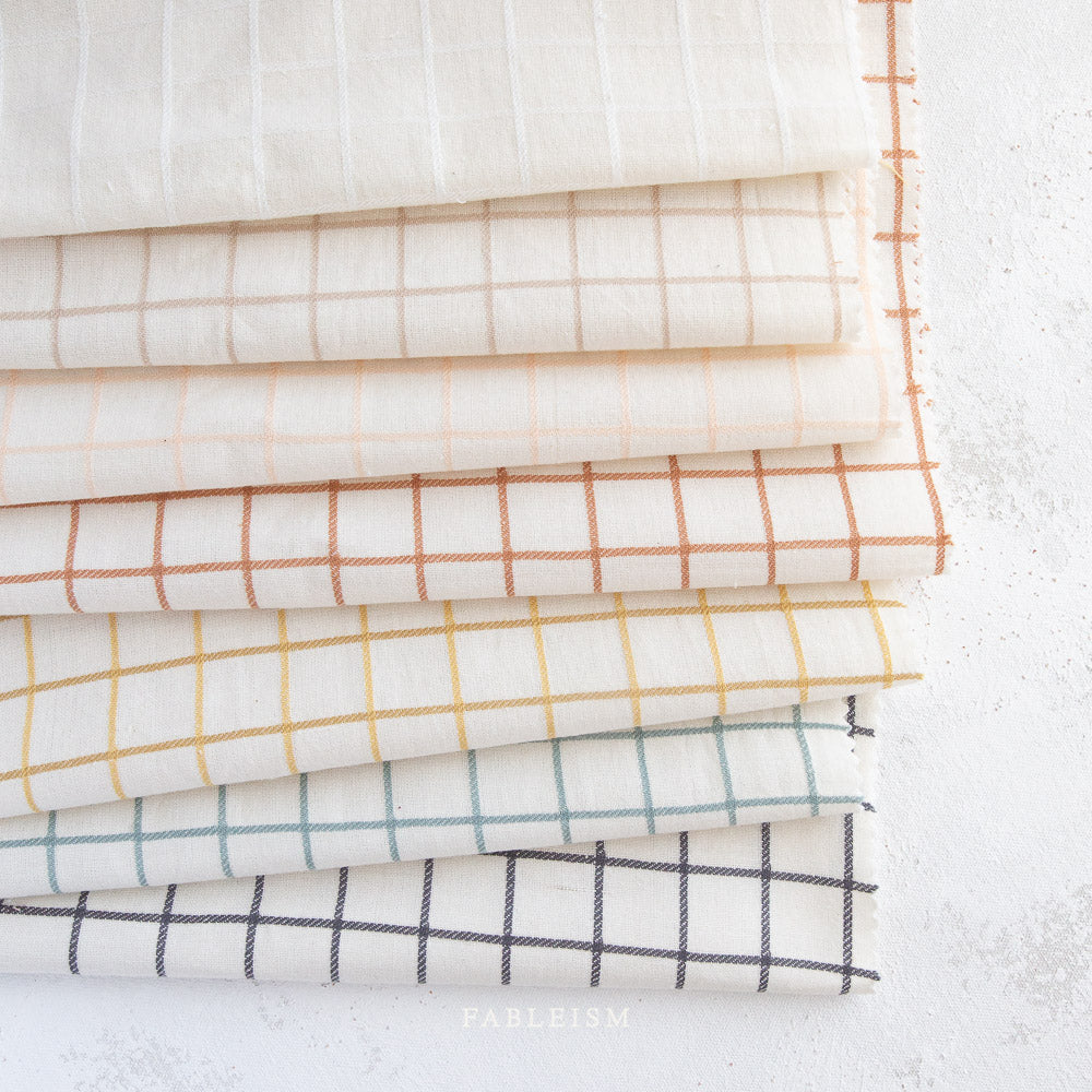 Trellis Wovens in PEACHY | Fableism